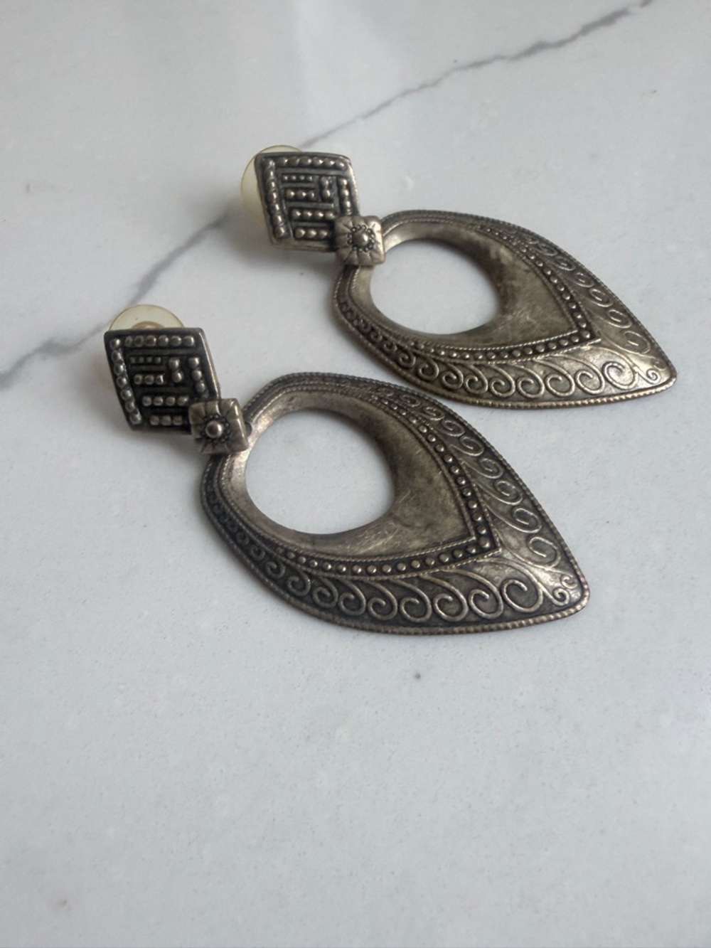 Antique-Style Silver Tone Teardrop Dangle Earrings - Women Jewelry